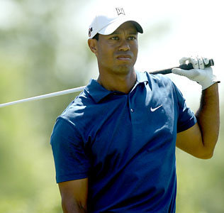 Tiger Woods (79) misses cut; Mayfair leads @ 2010 Quail Hollow Championship