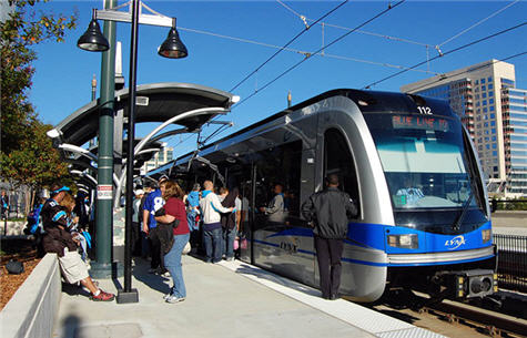 Feds Approve $70M For Blue Line Light Rail Extension